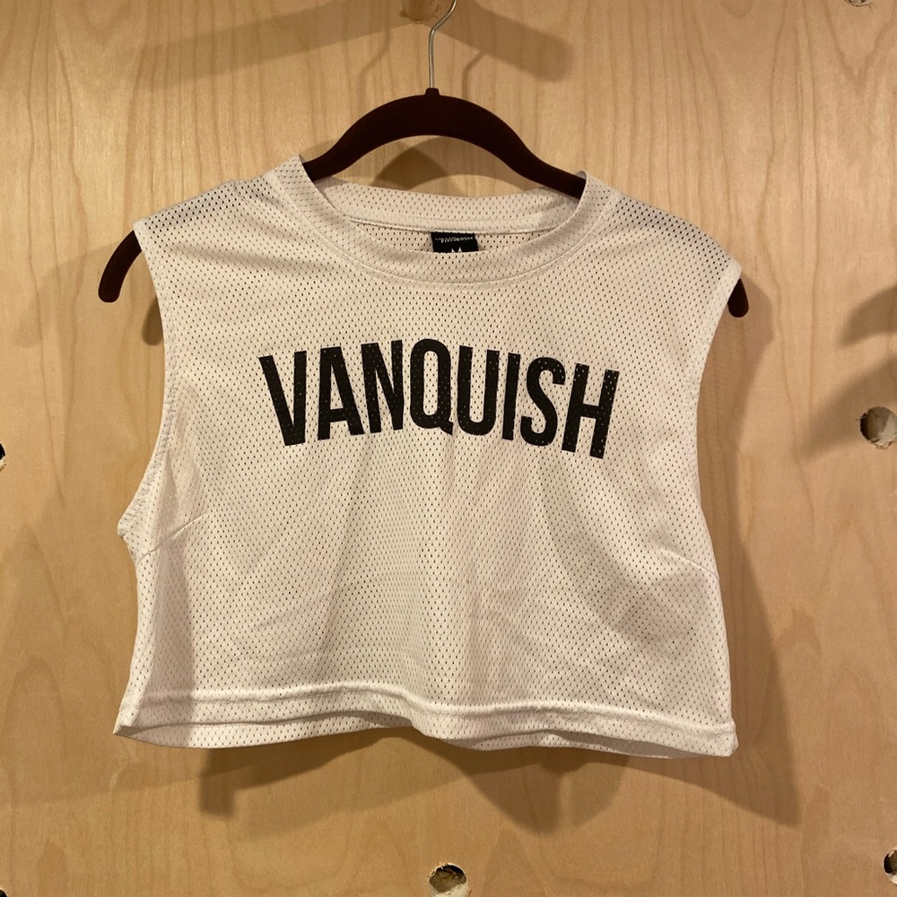 Cropped workout tank
